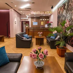 plaza-hotel.varna-hotels.com/